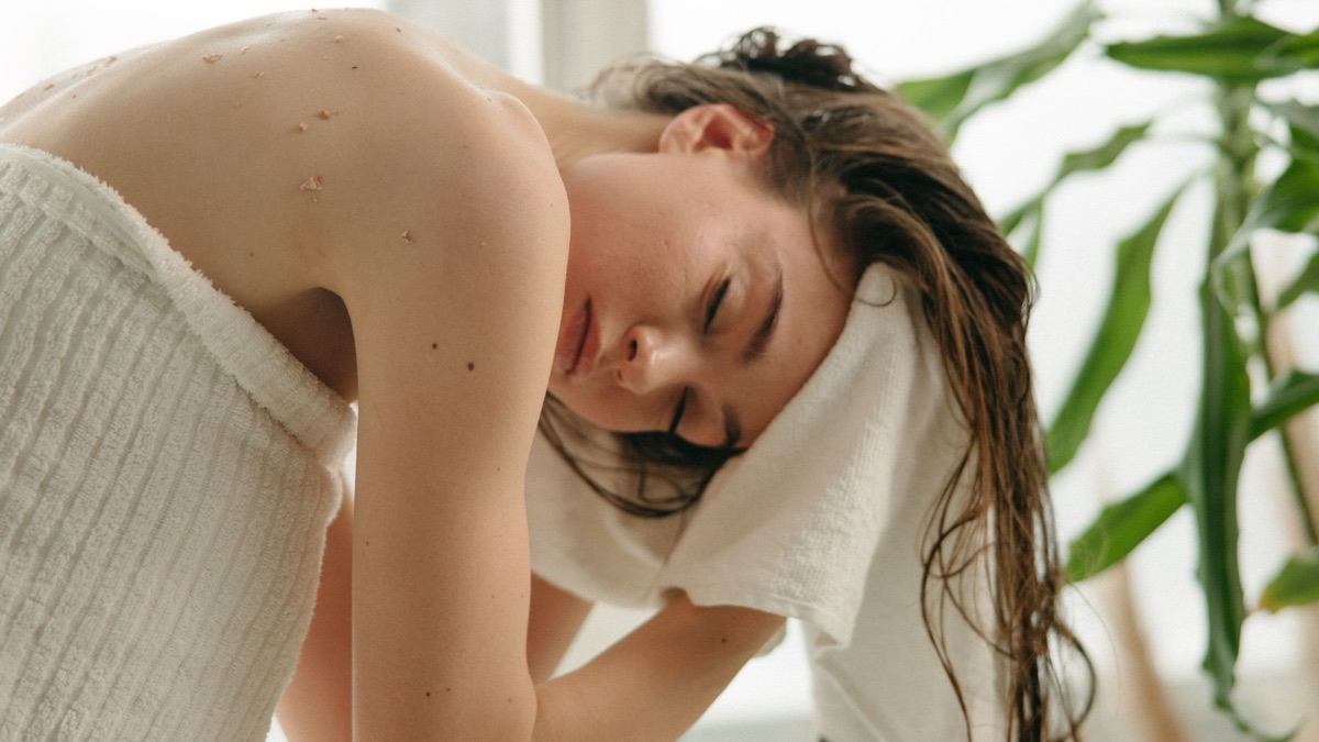 5 Things Causing Your Frizzy Hair